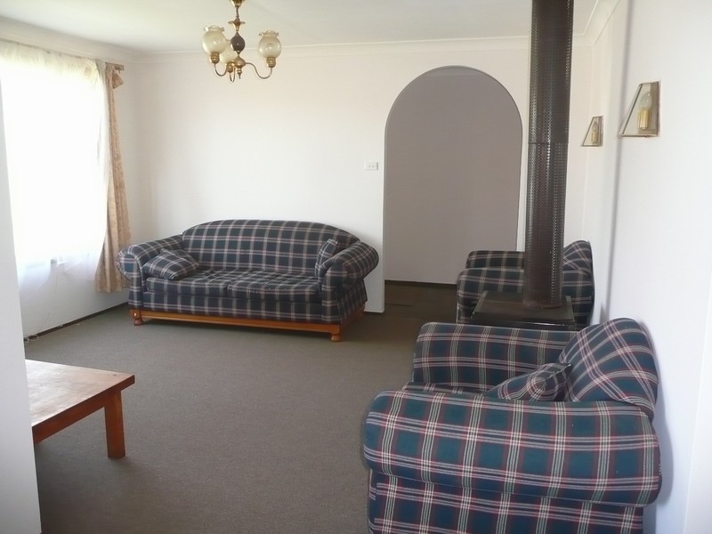 3 Don Place, Kearns NSW 2558