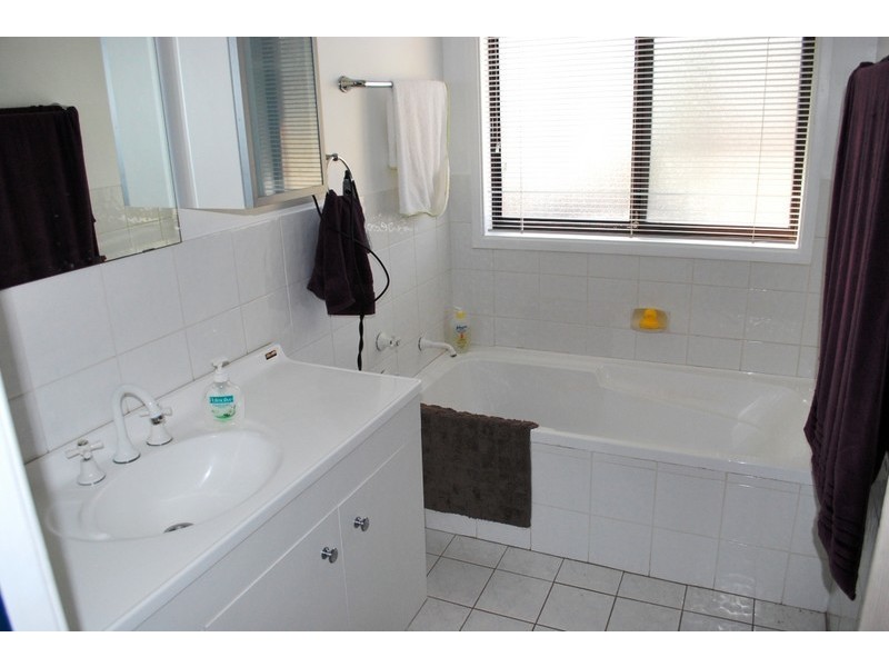 Eschol Park NSW 2558