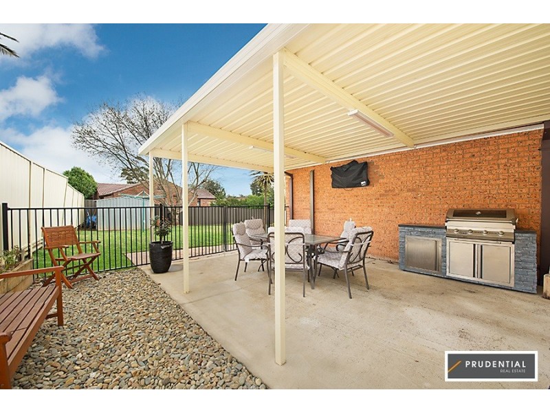 10 Agrippa Street, Rosemeadow NSW 2560