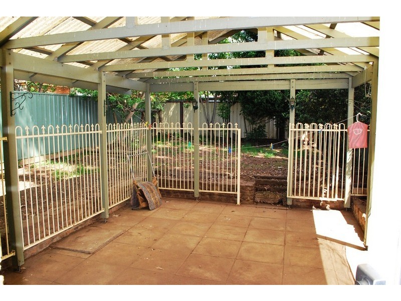 Bradbury NSW 2560