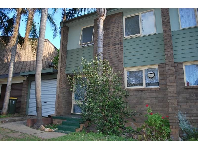 Bradbury NSW 2560