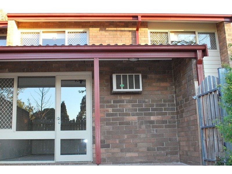 Bradbury NSW 2560