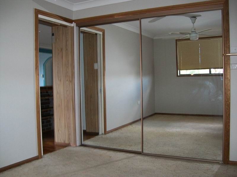 6 Shiraz Pl, Eschol Park NSW 2558