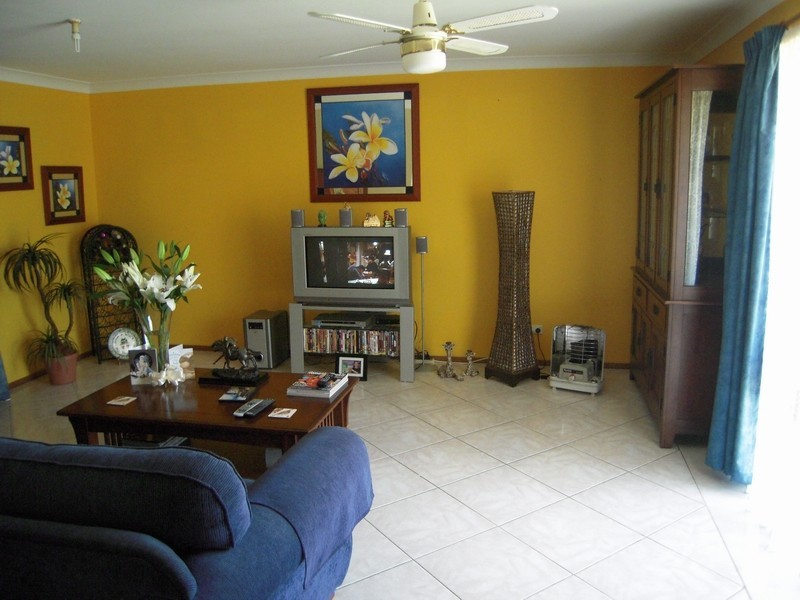 2A Silica Cresent, Eagle Vale NSW 2558