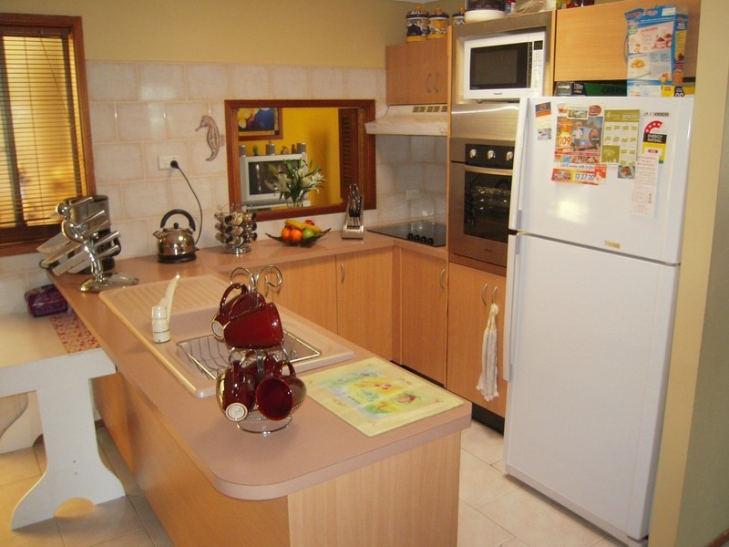 2A Silica Cresent, Eagle Vale NSW 2558