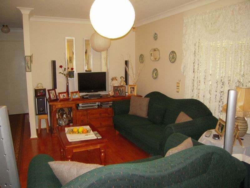 Ambarvale NSW 2560