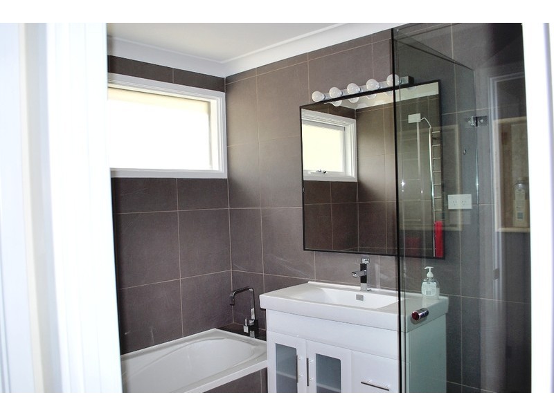 Bradbury NSW 2560