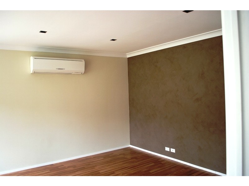 Bradbury NSW 2560