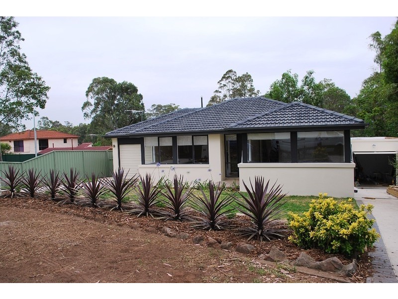 Bradbury NSW 2560