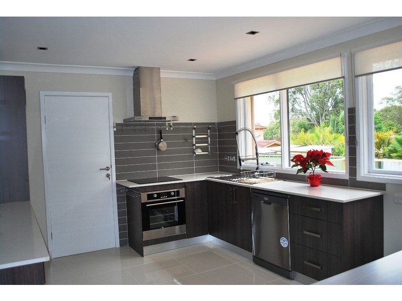 Bradbury NSW 2560