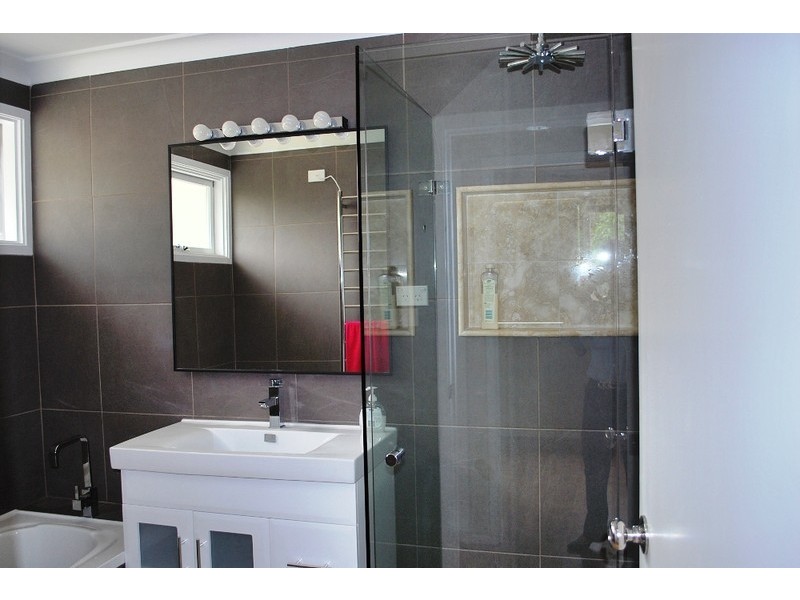 Bradbury NSW 2560