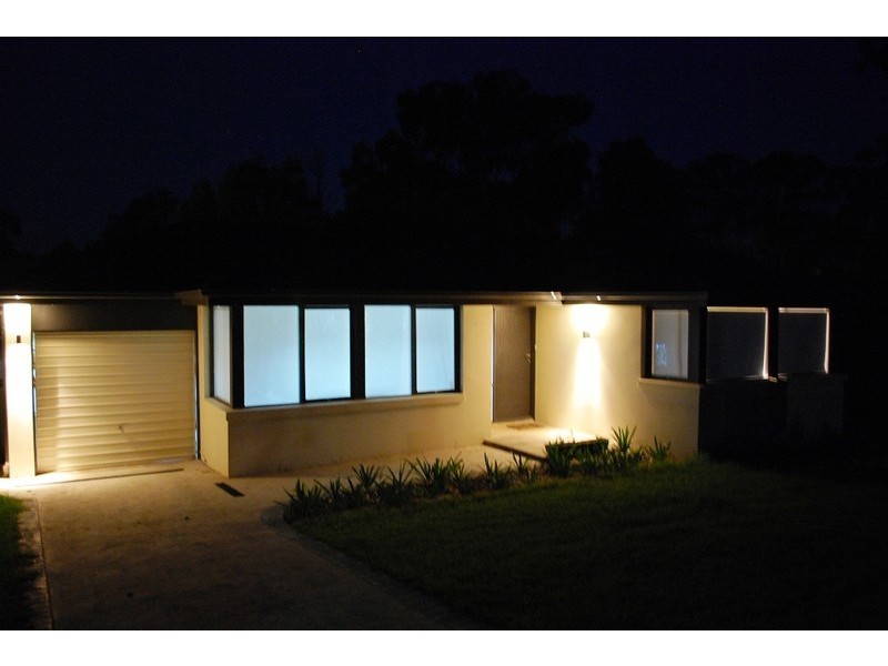 Bradbury NSW 2560
