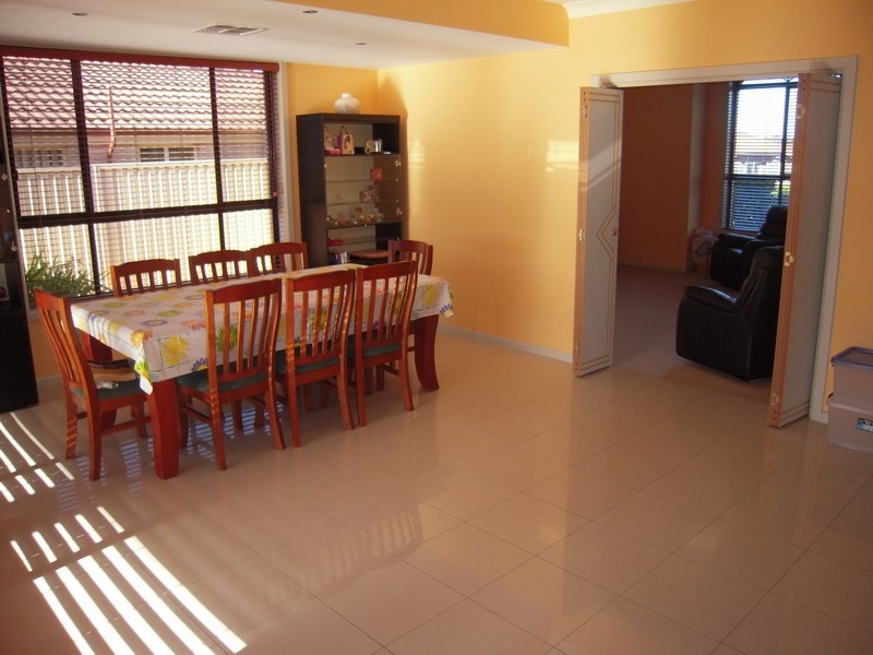 Glen Alpine NSW 2560