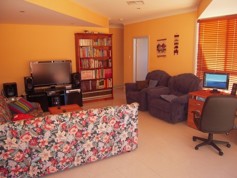 Glen Alpine NSW 2560