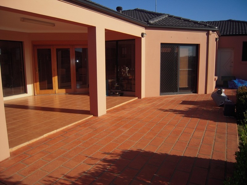 Glen Alpine NSW 2560