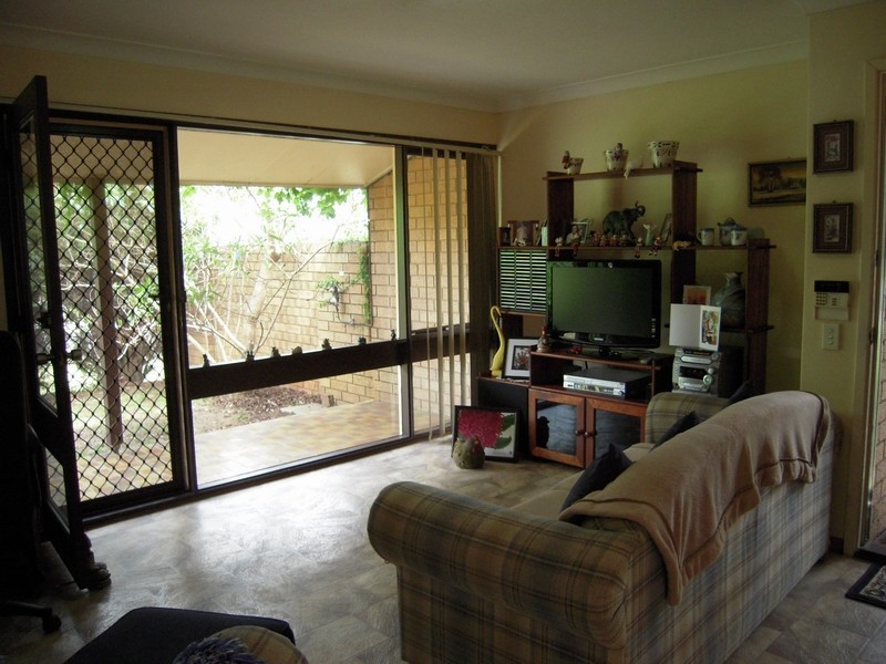 Ambarvale NSW 2560