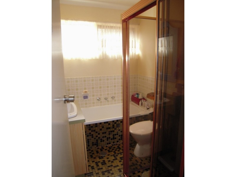 Ambarvale NSW 2560
