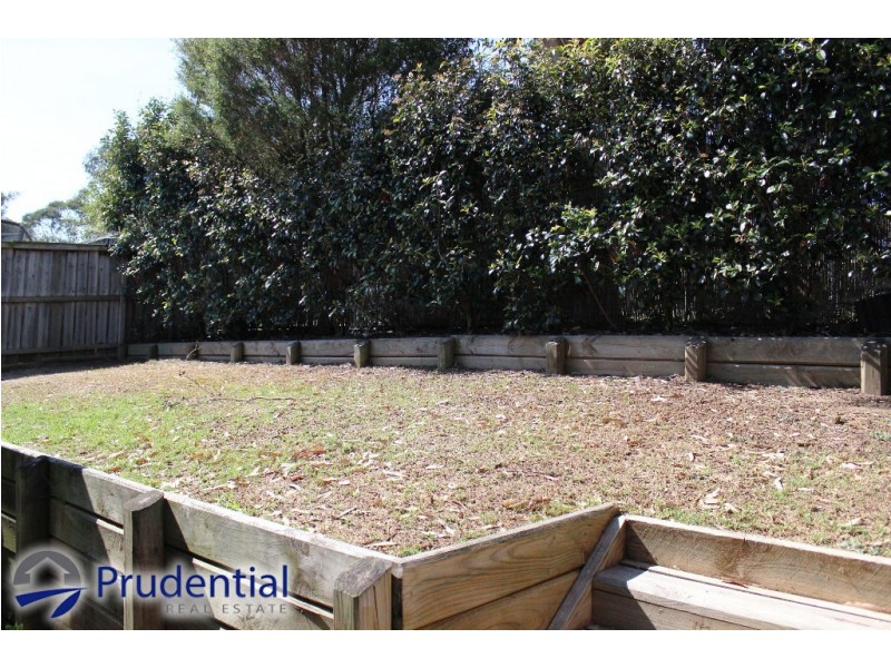 9 McLaughlin Cct, Bradbury NSW 2560