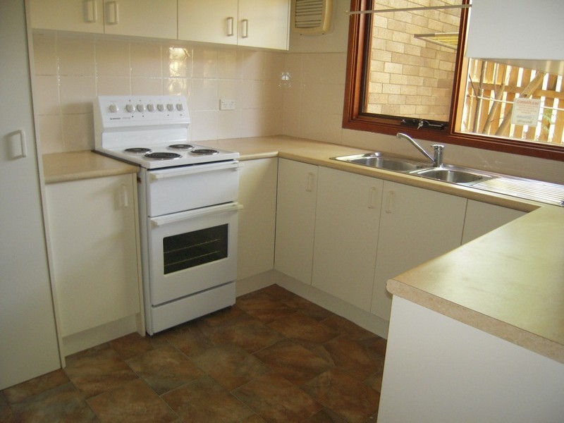 Bradbury NSW 2560