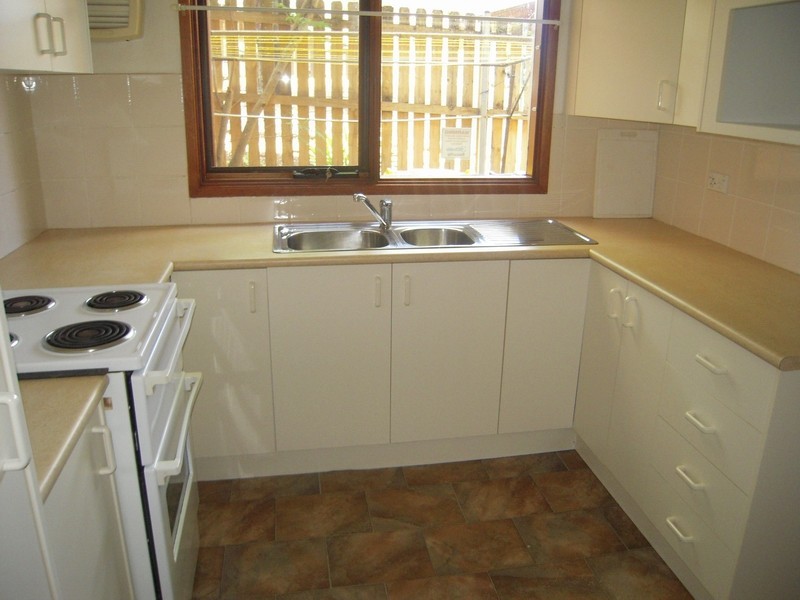 Bradbury NSW 2560