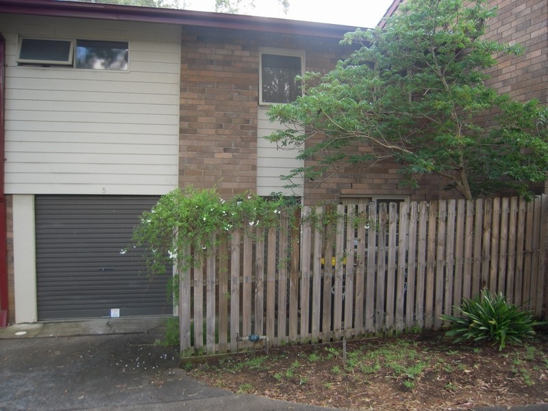 Bradbury NSW 2560