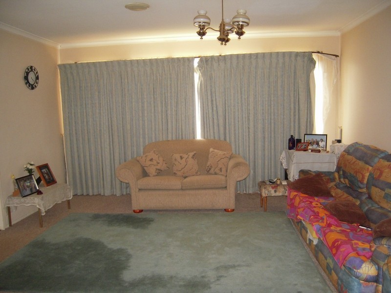 Ambarvale NSW 2560