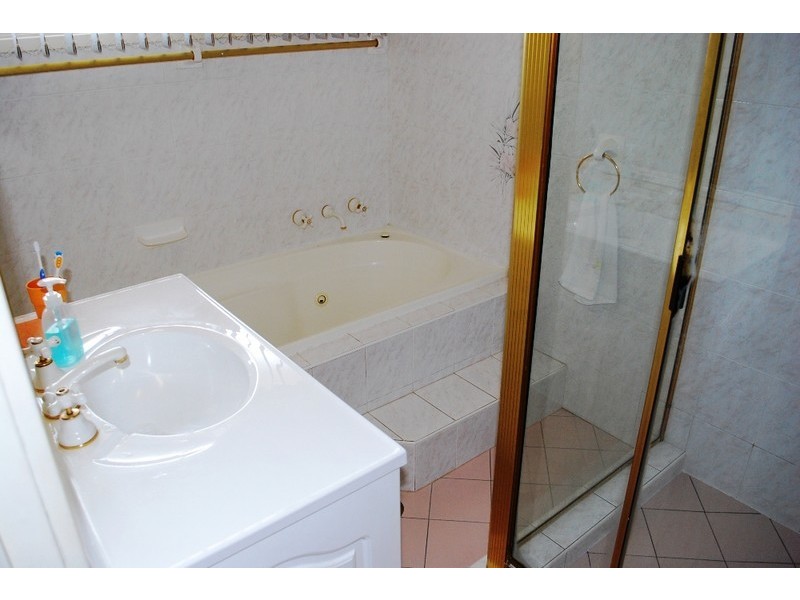 Macquarie Fields NSW 2564