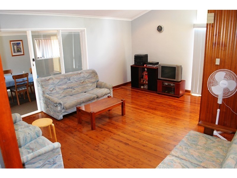 Macquarie Fields NSW 2564