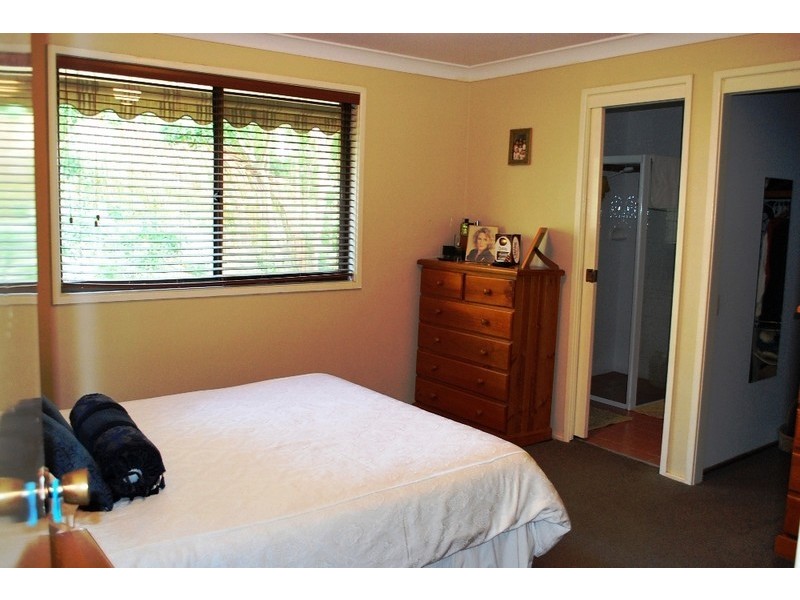 Ambarvale NSW 2560