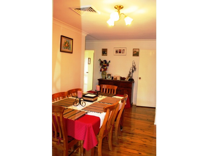 Ambarvale NSW 2560