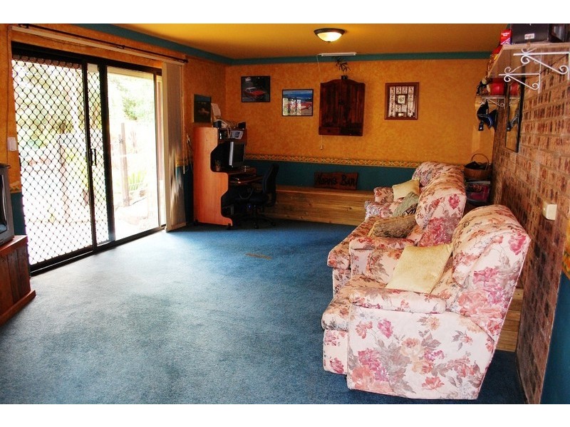 Ambarvale NSW 2560