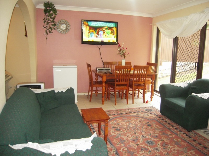 Ruse NSW 2560