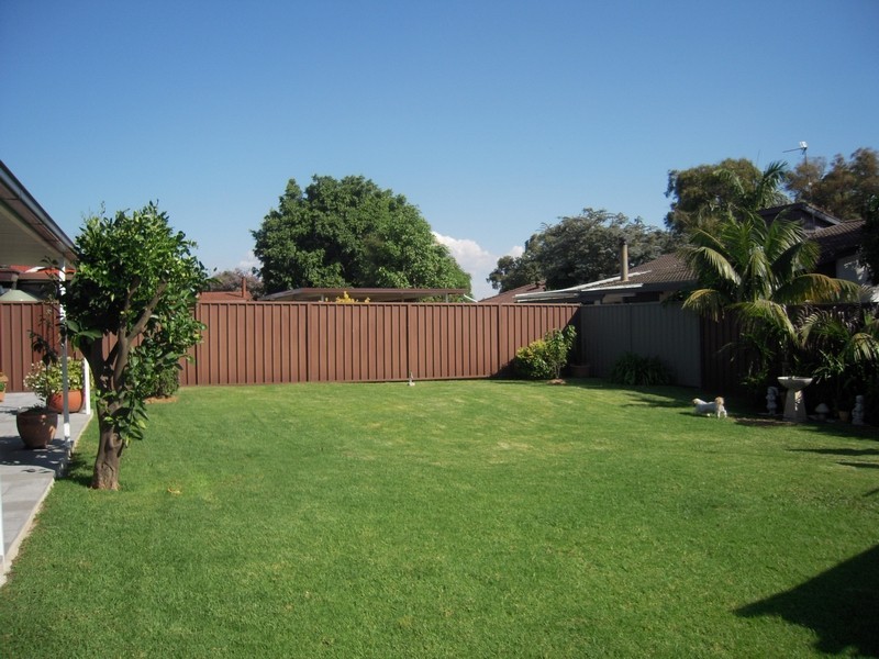 3 Cambewarra Street, Ruse NSW 2560