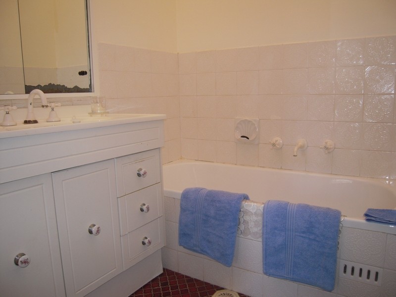 Bradbury NSW 2560