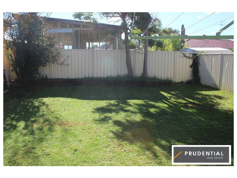 19 Wintaroo Cresent, St Helens Park NSW 2560