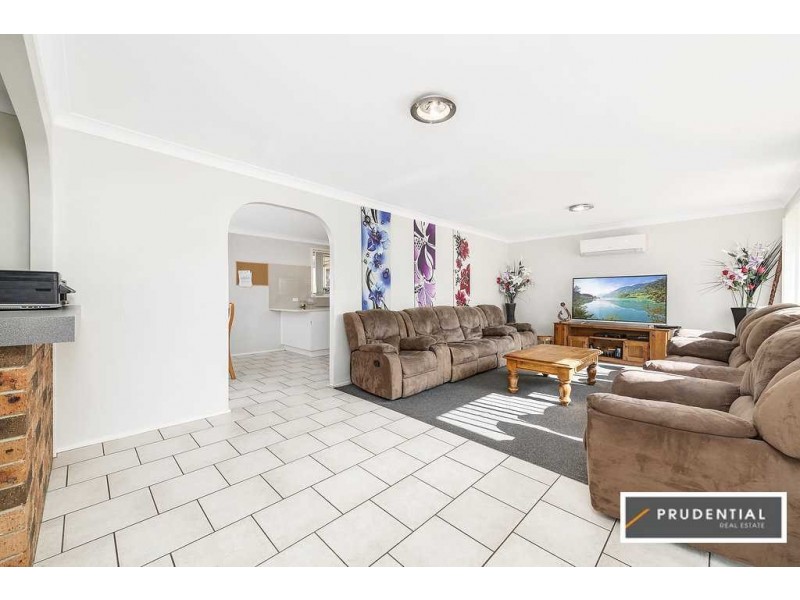 86 Crispsparkle Drive, Ambarvale NSW 2560