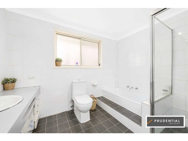 86 Crispsparkle Drive, Ambarvale NSW 2560