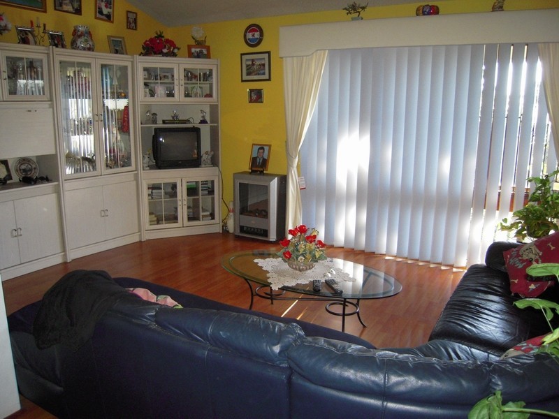 Bradbury NSW 2560