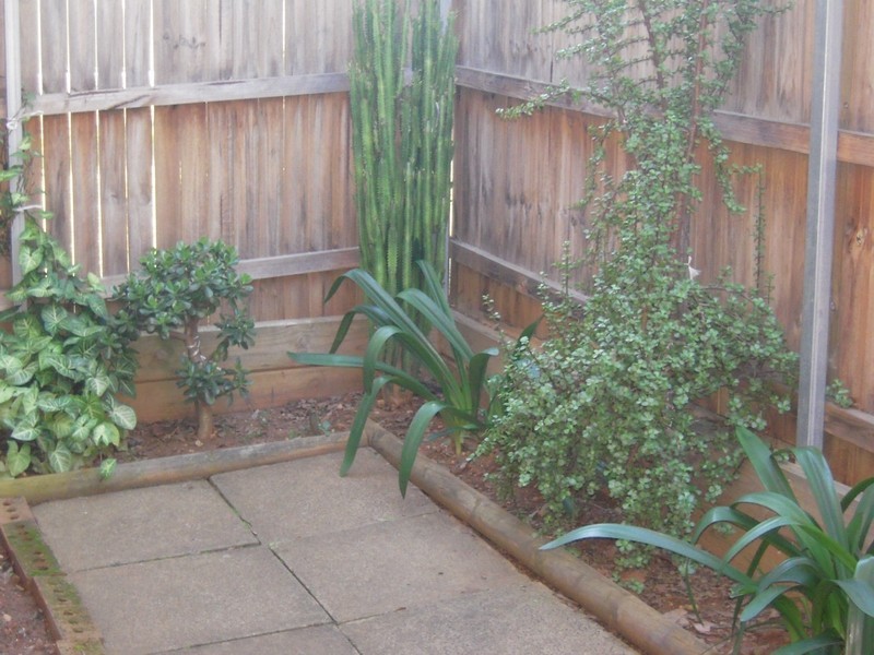 Bradbury NSW 2560