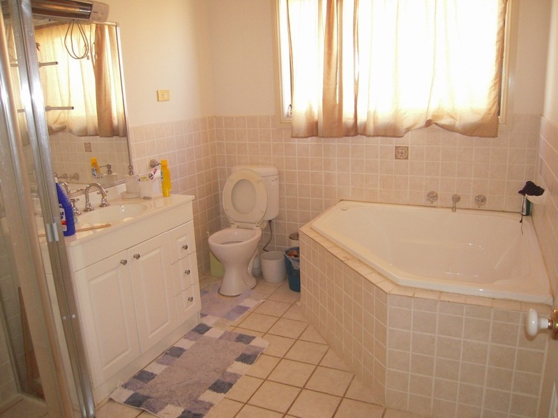 St Helens Park NSW 2560