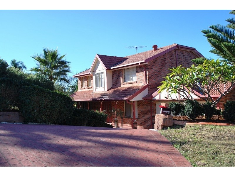 4 Hythe Pl, Glen Alpine NSW 2560