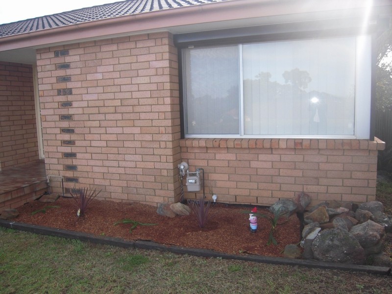 105 The Parkway, Bradbury NSW 2560