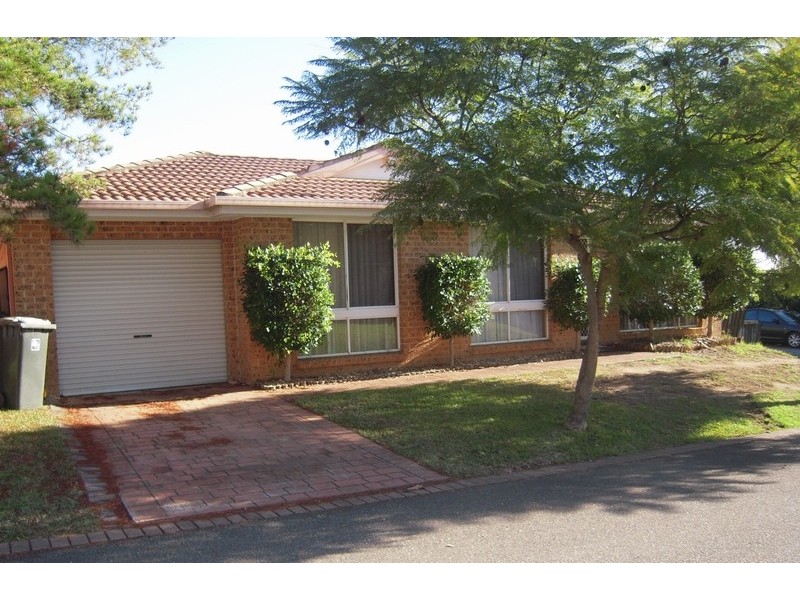 9 Eliza Way, Leumeah NSW 2560