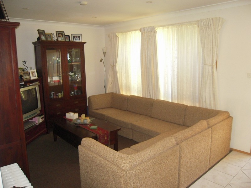9 Eliza Way, Leumeah NSW 2560