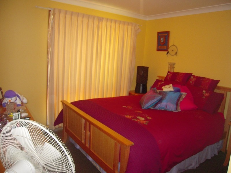 9 Eliza Way, Leumeah NSW 2560