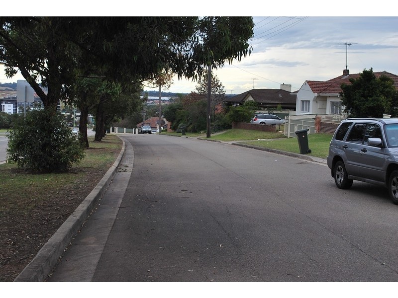 Bradbury NSW 2560