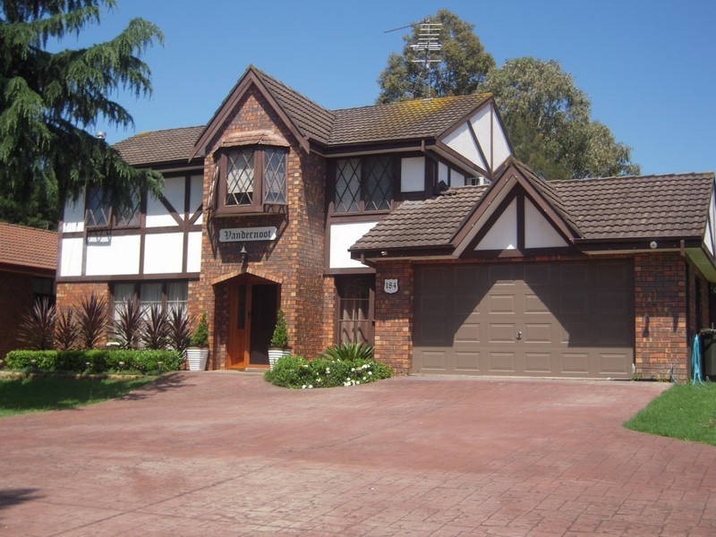 184 Camden Road, Douglas Park NSW 2569