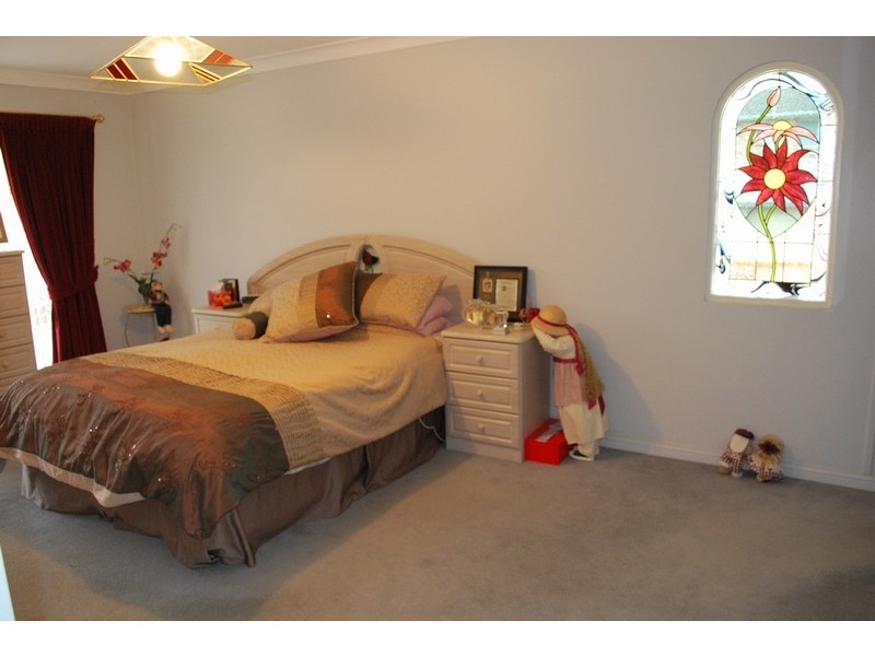 Glen Alpine NSW 2560