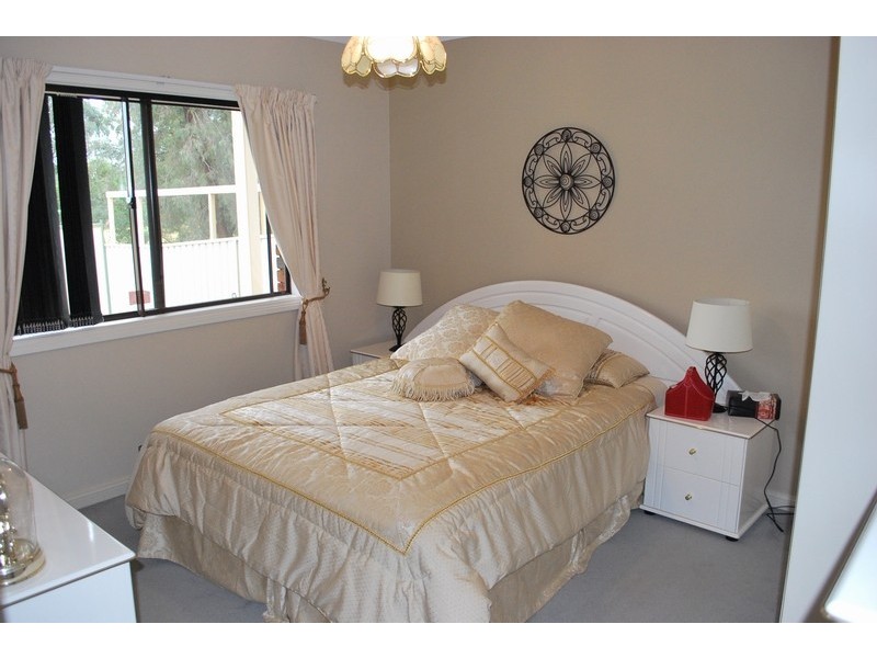 Glen Alpine NSW 2560