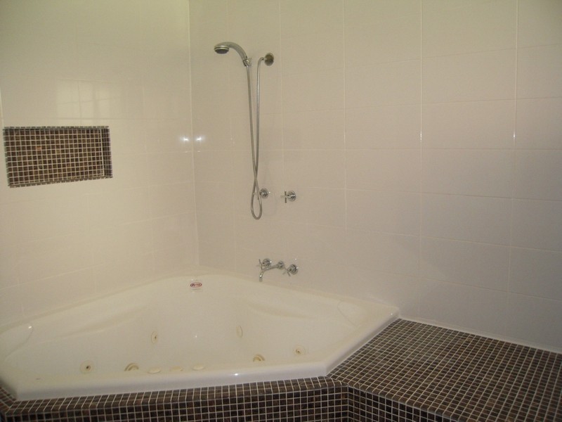 Eagle Vale NSW 2558
